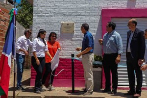 Finalmente, el funcionario subrayó que “vamos a estar cerca en todas las oportunidades que lo requieran y apostamos a que con la continuidad de estas acciones podamos decir que ningún chico del puerto de la ciudad de Reconquista está trabajando, sino en la escuela o jugando”. Foto: Gobierno de Santa Fe