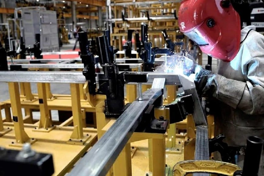 El pedido surge luego de la difusión de irregularidades como la compra de dólar ahorro