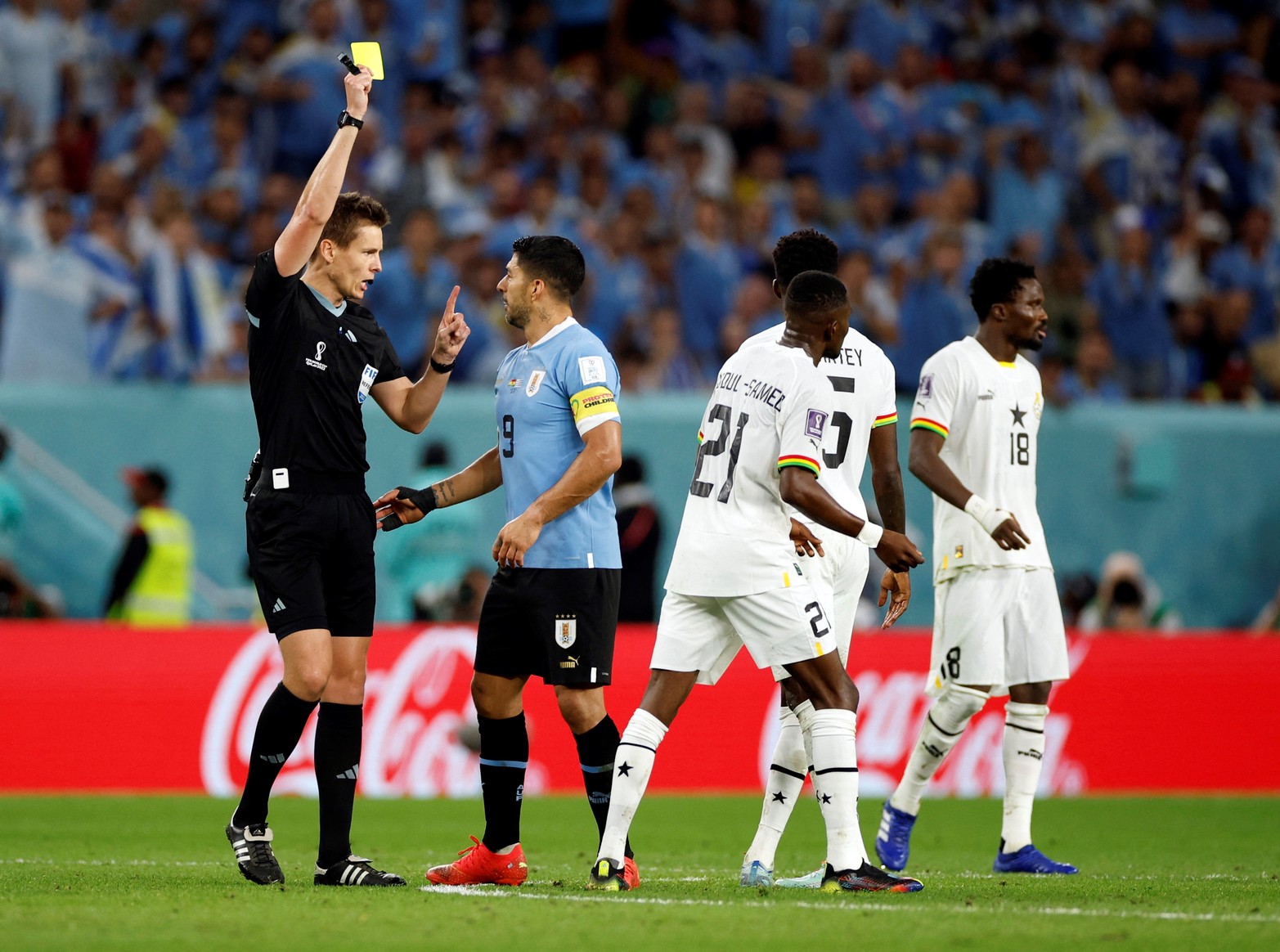 Por el grupo H, y por la tercera fecha, Uruguay enfrentó a Ghana. 
