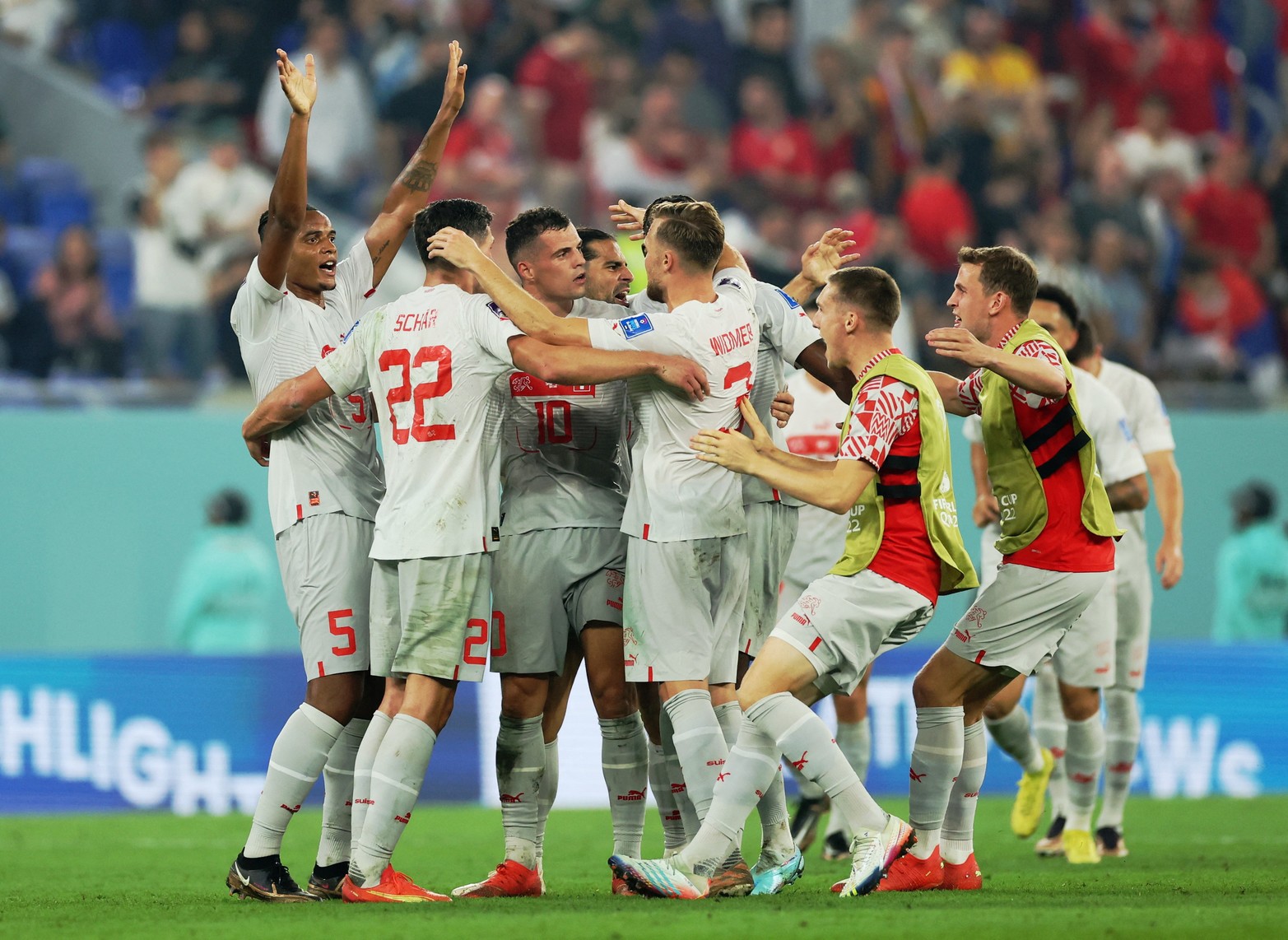 Suiza venció 3 a 2 a Serbia y clasificó a octavos de final del Mundial de Qatar 2022.