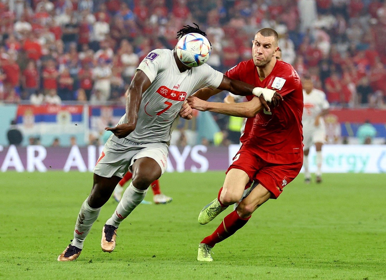 Suiza venció 3 a 2 a Serbia y clasificó a octavos de final del Mundial de Qatar 2022.