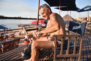 Hay que evitar la exposición al sol durante las horas del mediodía.  Manuel Fabatía.