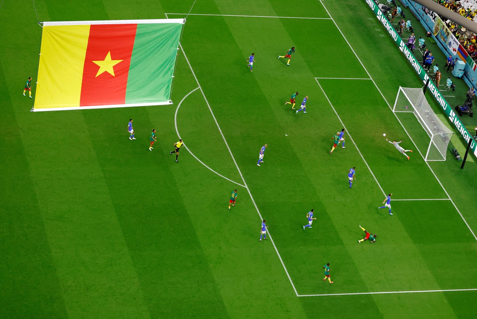 Brasil perdió con Camerún 1 a 0, pero ganó su grupo y jugará con Corea del Sur en octavos de final de Qatar 2022.