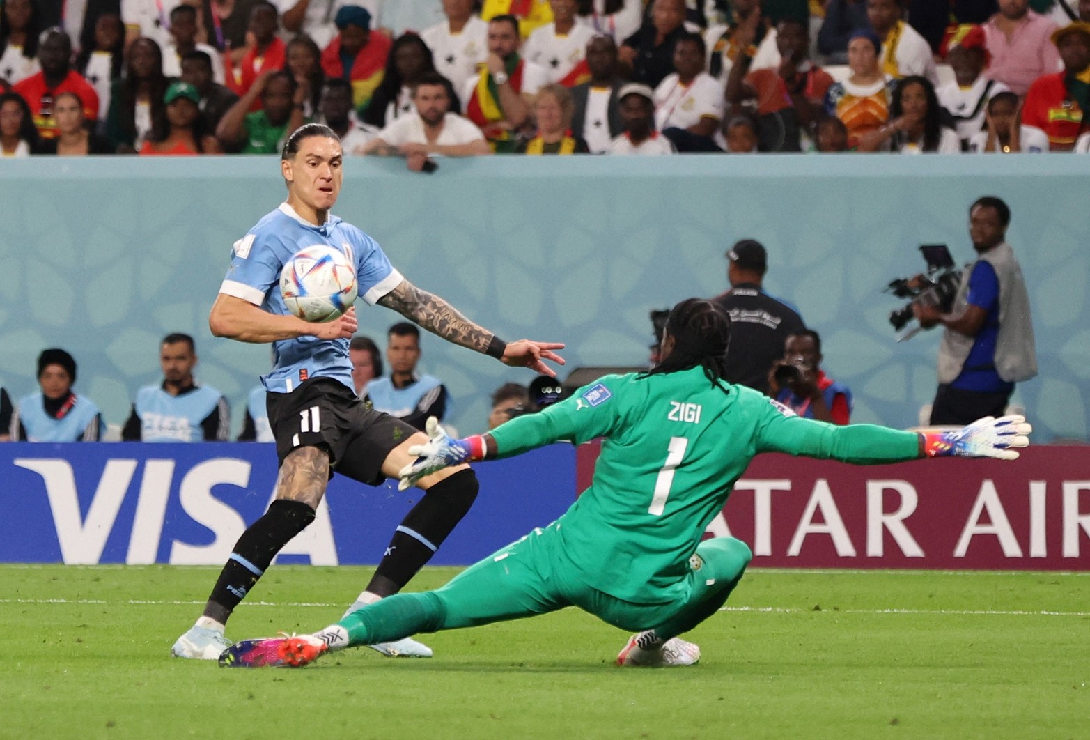 Por el grupo H, y por la tercera fecha, Uruguay enfrentó a Ghana. 
