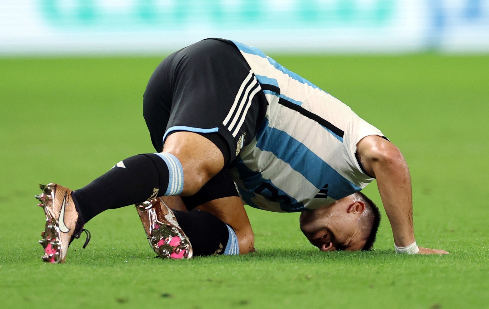 Por octavos de final, Argentina le ganó 2 a 1 a Australia y pasó a cuartos de final.