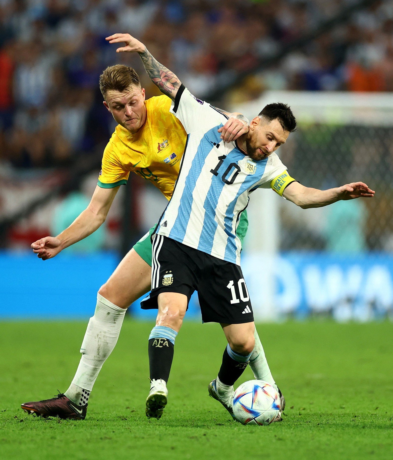 Por octavos de final, Argentina le ganó 2 a 1 a Australia y pasó a cuartos de final.