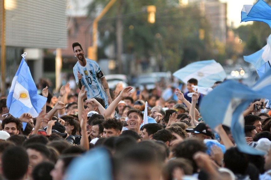 Mirá las fotos de los festejos en Santa Fe del triunfo de Argentina