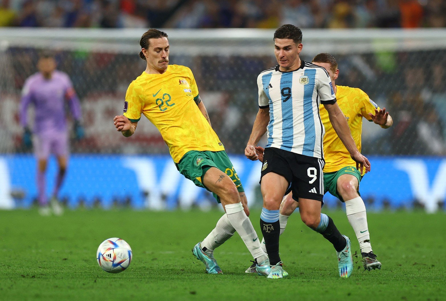 Por octavos de final, Argentina le ganó 2 a 1 a Australia y pasó a cuartos de final.