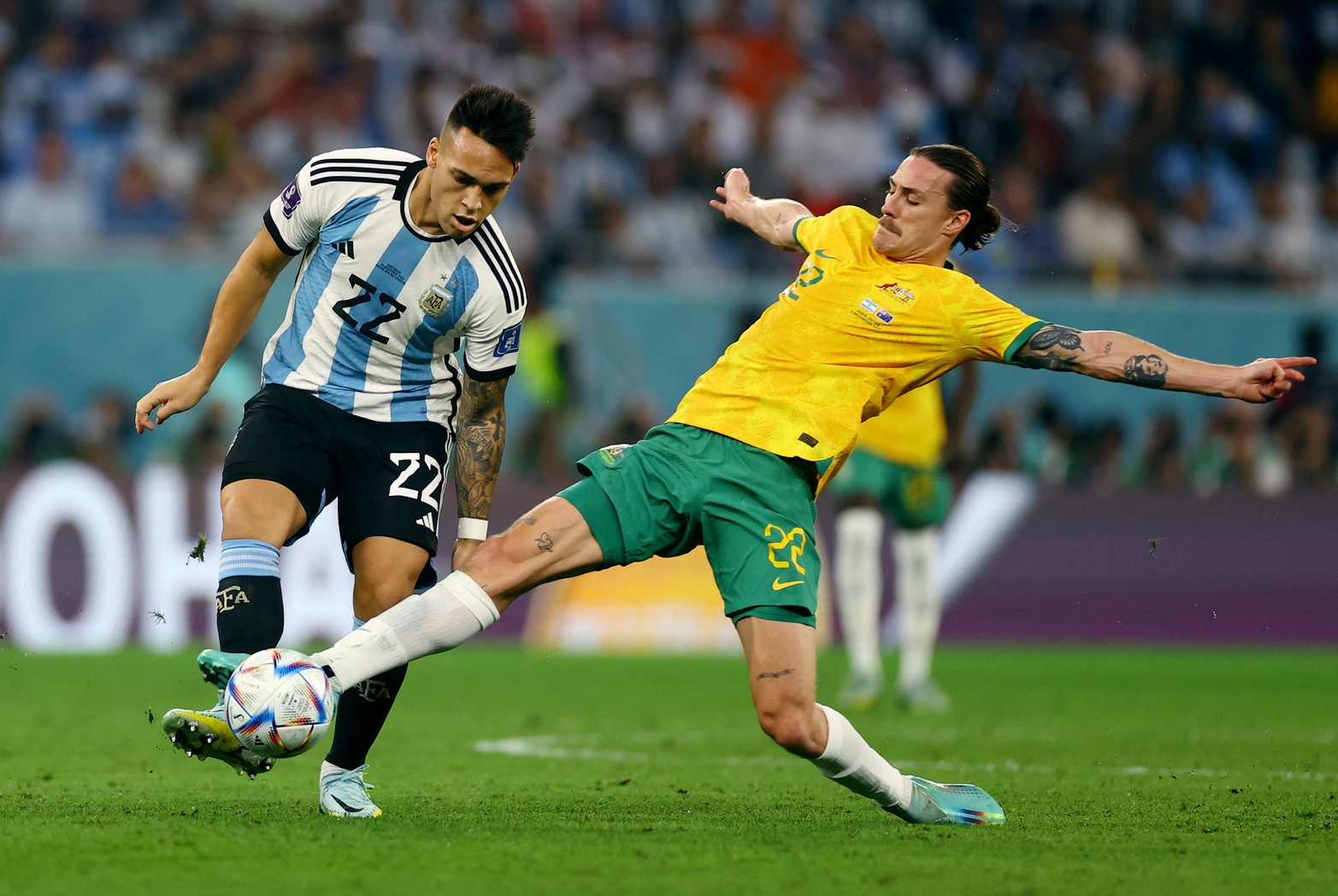 Por octavos de final, Argentina le ganó 2 a 1 a Australia y pasó a cuartos de final.