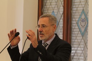 La causa contra el ex ministro continuará en la justicia provincial. 