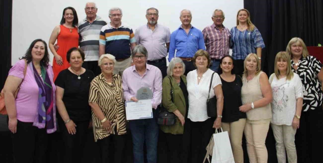 Rotary Club de El Trébol Solidario otorgó el premio SATO a Jorge Meynet