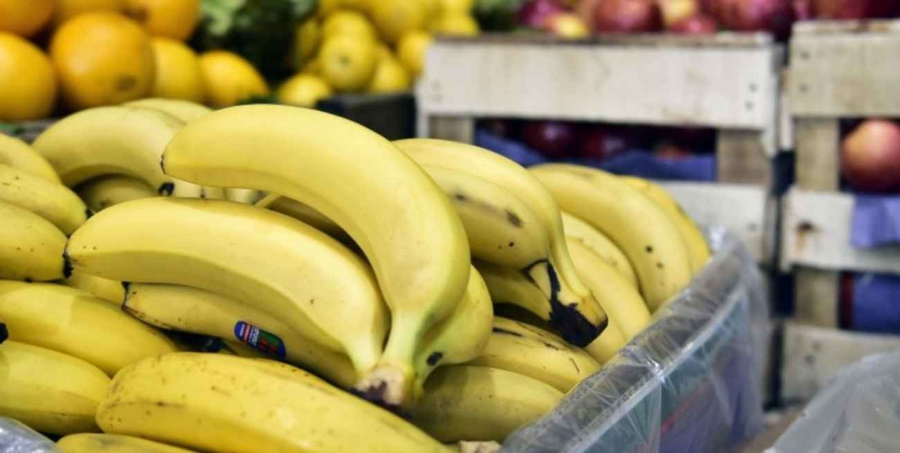 Dólar Banana: el gobierno acordó con los importadores y la fruta será parte del programa “Precios Justos”