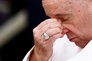 Pope Francis cries while speaking about Ukraine as he attends the Immaculate Conception celebration prayer in Piazza di Spagna in Rome, Italy, December 8, 2022. REUTERS/Yara Nardi??