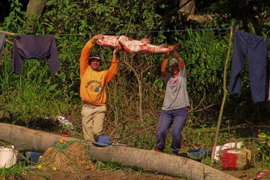 La expedición pretendió rescatar la tradición del viaje como instrumento de conocimiento, rendir homenaje a las culturas del Litoral y registrar las transformaciones que ha sufrido la zona. Crédito: Andres Loiseau / Archivo El Litoral