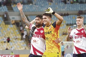 De lo mejor de Unión. No sólo esa hazaña sobre la hora en el Maracaná contra el "Flu" por la Copa Sudamericana sino el rendimiento de Santi Mele en el arco del Tate.  Foto: Fernando Nicola