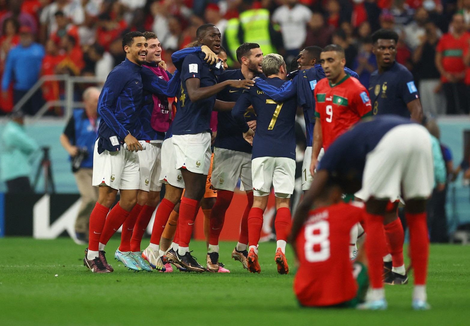 Francia venció a Marruecos y será el rival de Argentina en la final de la Copa del Mundo. El actual campeón se impuso por 2 a 0 a la gran revelación del torneo y definirá el título con el equipo dirigido por Lionel Scaloni.
