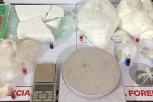 El 22 de febrero del año pasado, Gendarmería secuestró más de medio kilo de cocaína en la casa de la prima de la curandera, en barrio San José. Crédito: Archivo El Litoral