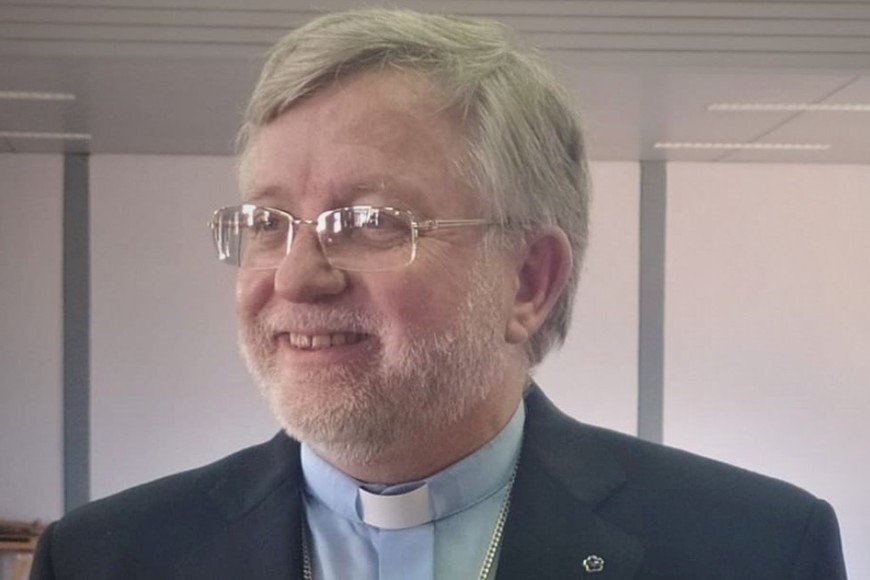 Monseñor Pedro Torres.