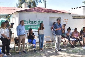 El intendente Jatón en Varadero Sarsotti. Crédito: Municipalidad de Santa Fe
