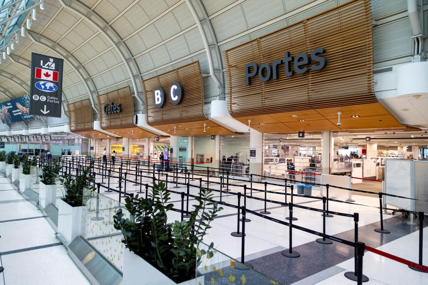 Empty lanes to flight gates due to cancelled flights during a winter storm at Toronto Pearson International Airport in Mississauga, Ontario, Canada December 23, 2022.  REUTERS/Carlos Osorio