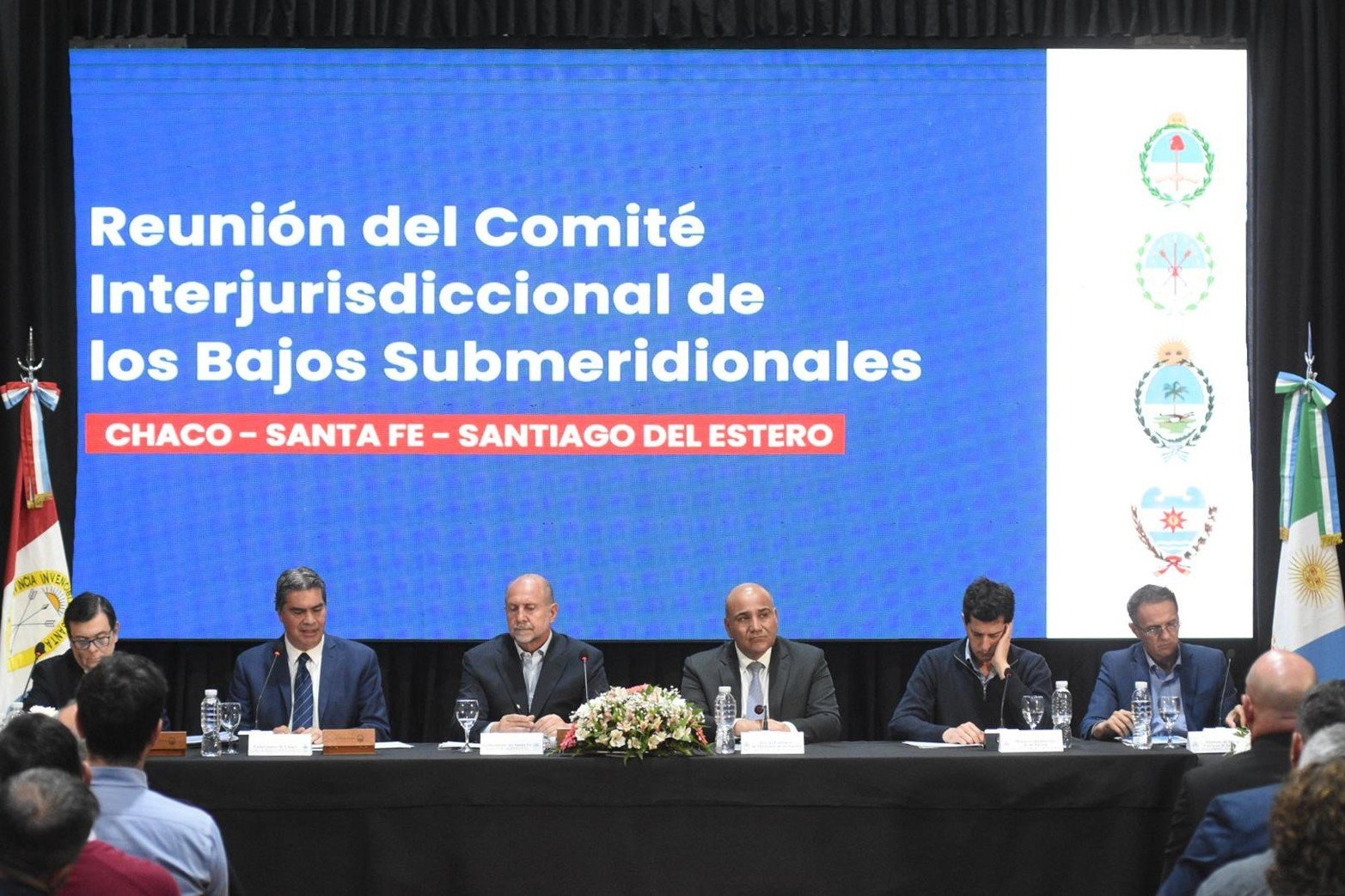 Bajos Submeridionales y producción. Con el objetivo de recuperar hasta 1,2 millones de hectáreas con una inversión de 360 millones de dólares, en Tostado, se reunía el Comité Interjurisdiccional.