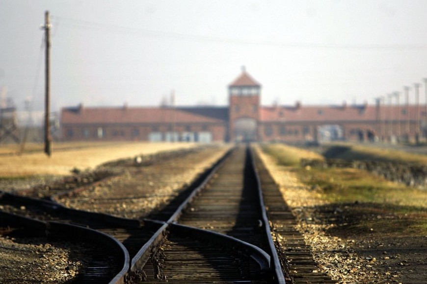 Fotografía tomada el 21/06/2017 a la entrada del antiguo campo de concentración de Auschwitz. Foto: Archivo / DPA