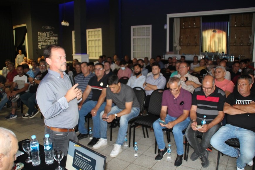 En Santa Fe el único gremio con personería jurídica es el que conduce Sergio Aladio.