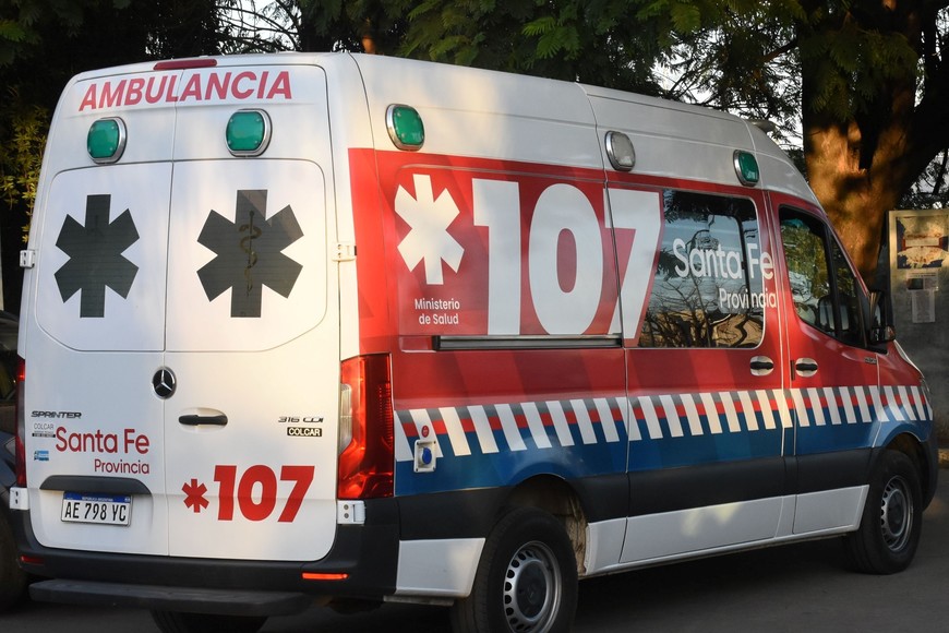 El hombre lesionado fue trasladado por una ambulancia del servicio público de salud 107. Imagen ilustrativa. Archivo