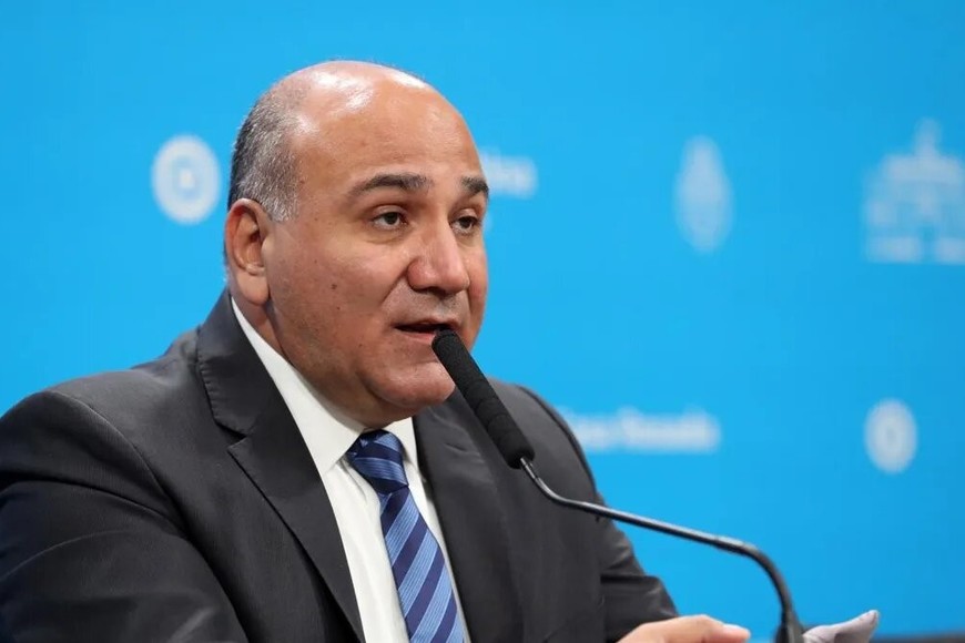 Juan Manzur se presentó como candidato a vicegobernador de Tucumán.