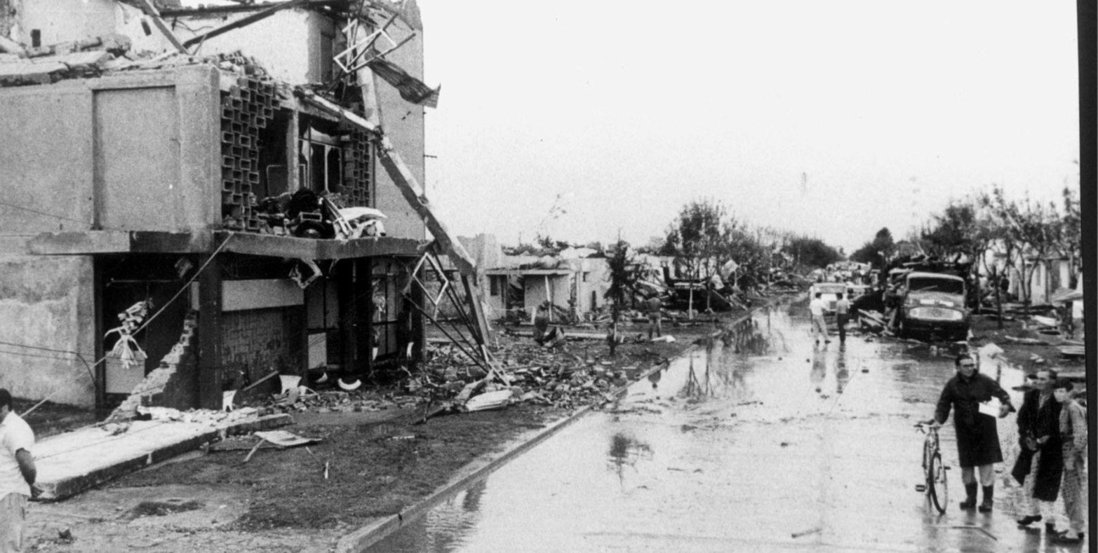 Los destrozos del tornado de San Justo en 1973. Crédito: El Litoral