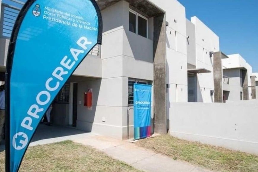 El programa otorga un crédito hipotecario para la compra de viviendas nuevas.