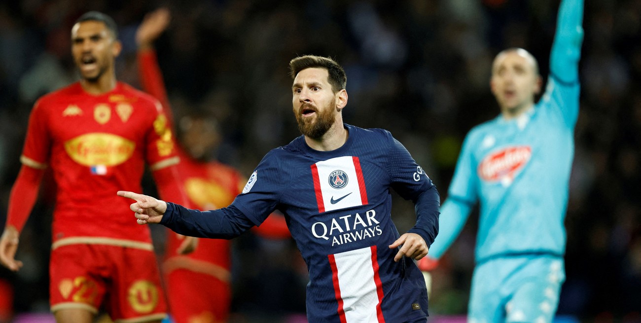 Messi marcó su primer gol como campeón del mundo y PSG ganó 2 a 0