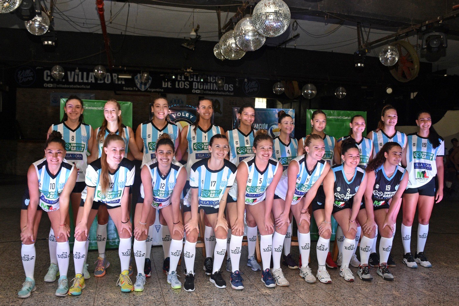 Villa Dora presentó sus planteles para la temporada 2023. El club santafesino presentó a las jugadoras que competirán en la Liga Nacional A1, máxima instancia de la disciplina en el país, y a los representantes masculinos que participarán por quinta vez en el Torneo Federal.