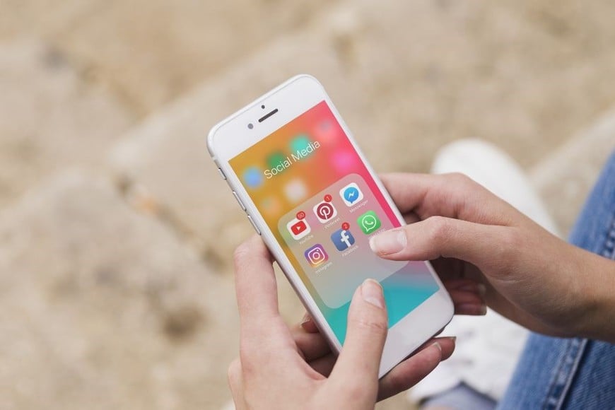 El "A que no te animás a…" de antaño, hoy se traduce en los retos virales, algunos de los cuales son violentos y dañinos.