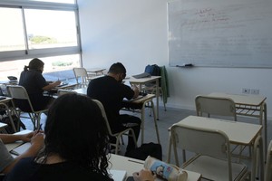 Unos 284 adolescentes no estaban inscriptos para cursar la escuela secundaría. Créditos: Flavio Raina