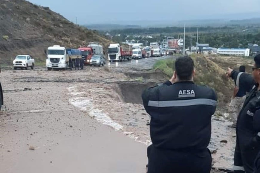 La intensidad del agua generó graves inundaciones.