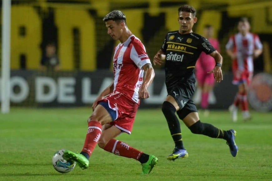 Terminó con un saldo positivo. Unión se quedó con la Copa Julio César Jiménez y regresó de Uruguay conforme con el rendimiento mostrado ante Peñarol de Montevideo.