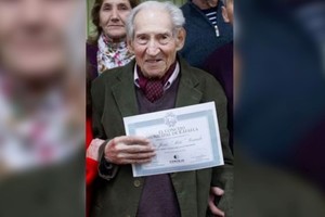 El 26 de mayo de 2022, Emilio "Mito" Grande fue reconocido por el Concejo Municipal de Rafaela como Ciudadano Distinguido.