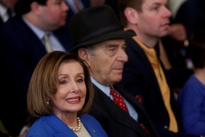 Nancy Pelosi y su esposo Paul en un evento en el East Room el 17 de enero de 2023. Foto: Reuters