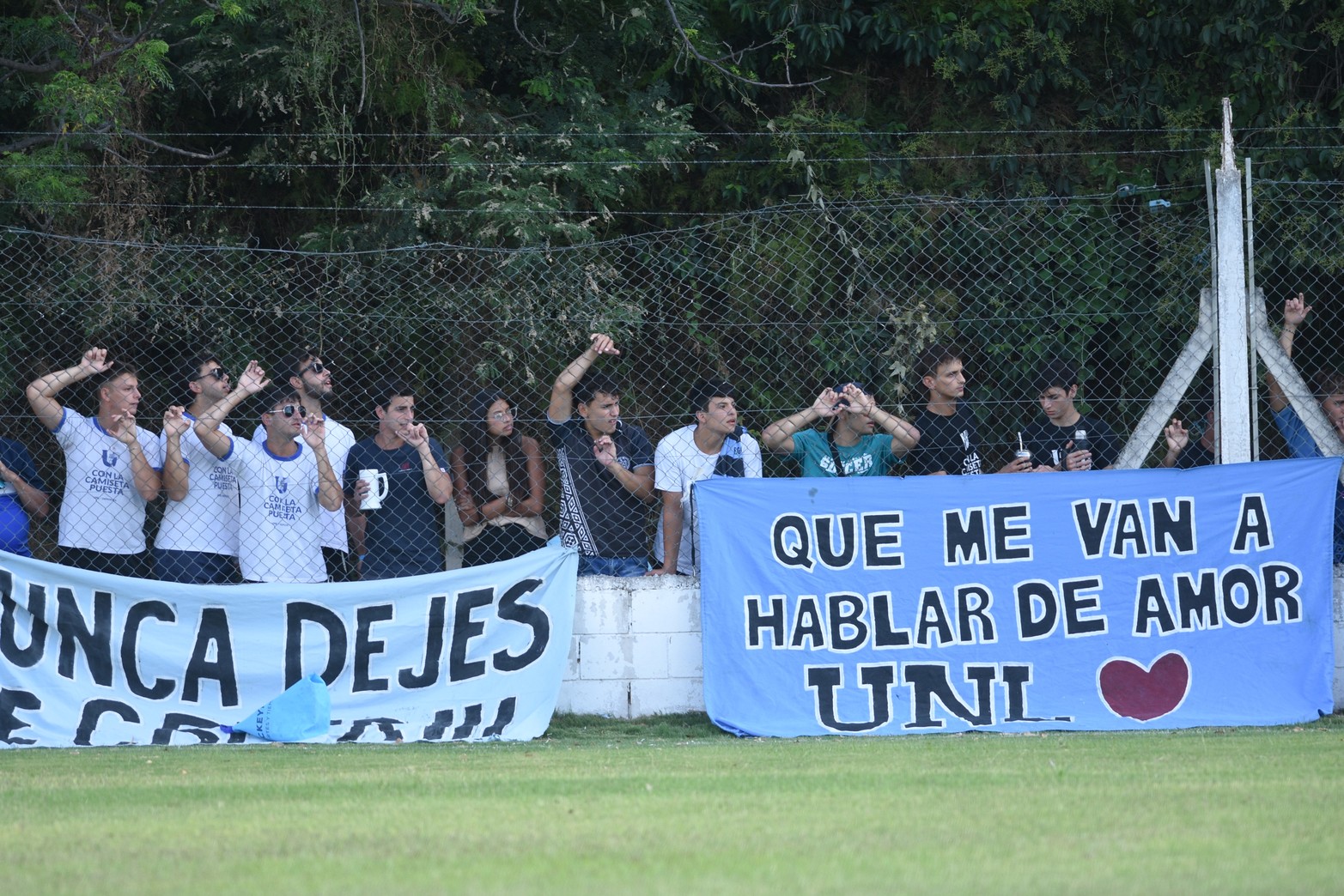 En el predio Fraternidad se jugó el partido de vuelta por la Copa Federación entre El Quillá y UNL 