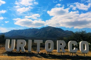 Dos jóvenes son intensamente buscados