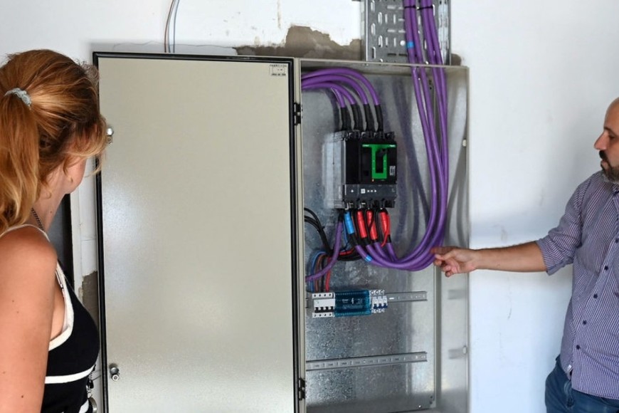 Nuevo sistema eléctrico en el Molino Marconetti. Crédito: Municipalidad de Santa Fe