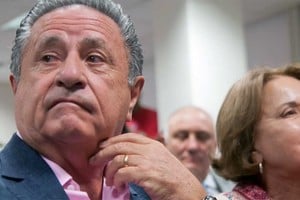 Ex gobernador y ex presidente, Duhalde quiere volver a la conducción del PJ