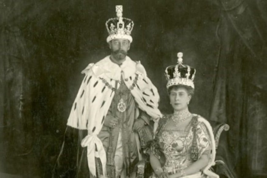 Los reyes Jorge V y María en su coronación, en 1911.