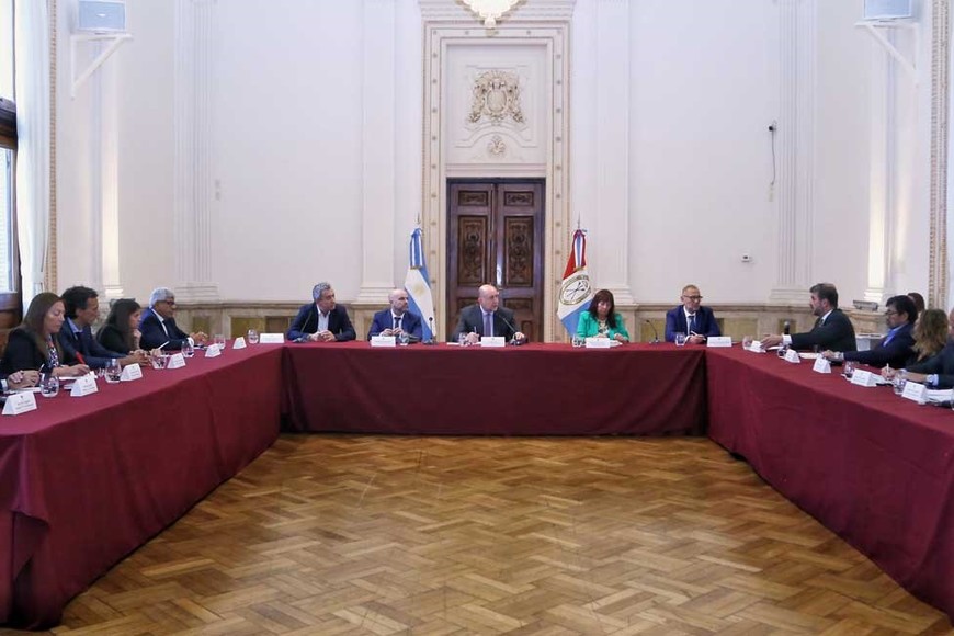 El encuentro se llevó a cabo en la sede de Gobernación de la Cuna de la Bandera.