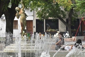 Los santafesinos pudieron disfrutar de los espacios públicos por el clima agradable que imperó durante los últimos días. Crédito: Flavio Raina