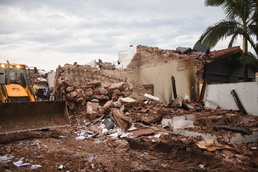 Explosión en una casa de barrio Mariano Comas