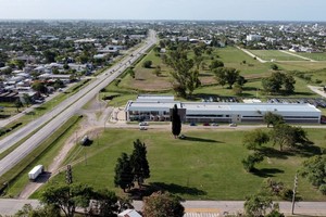 "Quedan muchas cosas por hacer y vamos a estar gestionando desde el municipio para desarrollar lo que falta, siempre consensuado y conversado con los empresarios que nos plantean las prioridades y necesidades", finalizó Gustavo Pieroni.
