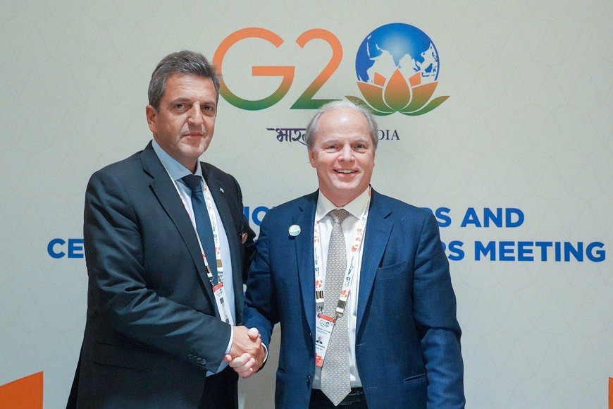 El ministro de Economía, Sergio Massa, y el presidente del Banco Mundial Axel van Trotsenburg
