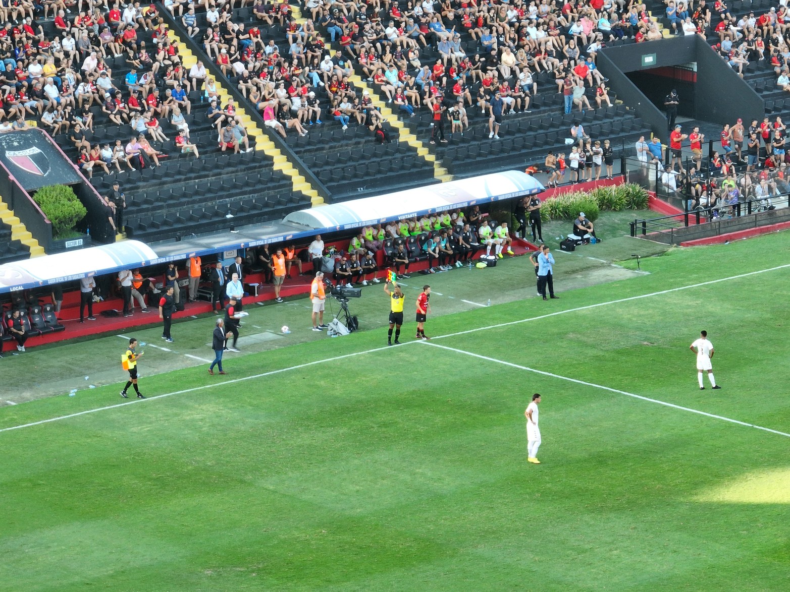 Con el debut de Pipo Gorosito, Colón empató en su cancha 1 a 1 con Huracán